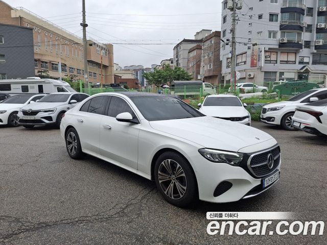 Mercedes-Benz E-Class E200 Avantgarde