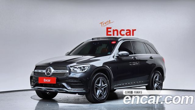 Mercedes-Benz GLC-Class GLC300e 4MATIC