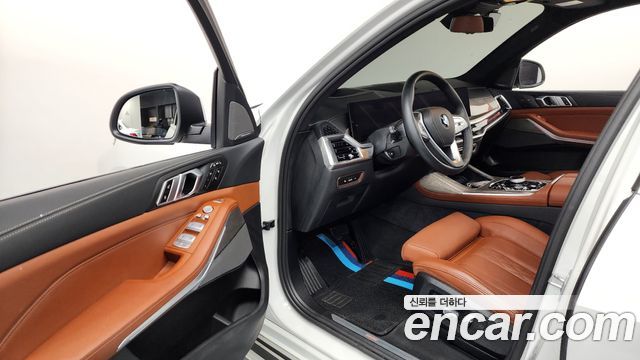 BMW X7 xDrive 40i Design Pure Excellence 7-Seater