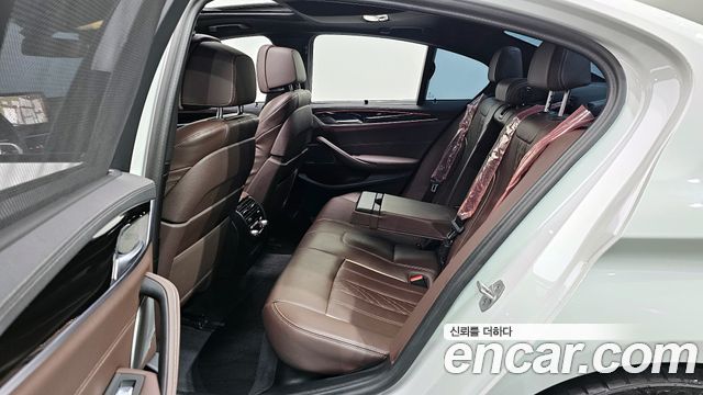 BMW 5-Series 530i M Sport Package