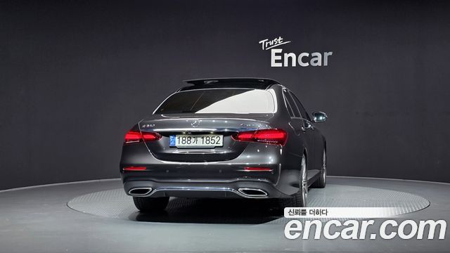 Mercedes-Benz E-Class E350 4MATIC AMG Line Edition