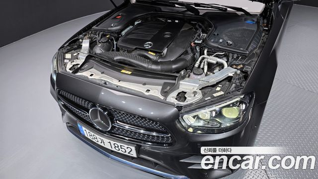 Mercedes-Benz E-Class E350 4MATIC AMG Line Edition