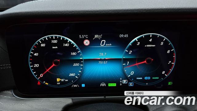 Mercedes-Benz E-Class E350 4MATIC AMG Line Edition