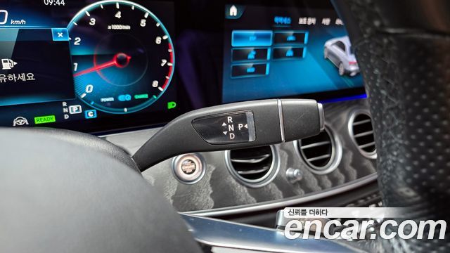 Mercedes-Benz E-Class E350 4MATIC AMG Line Edition