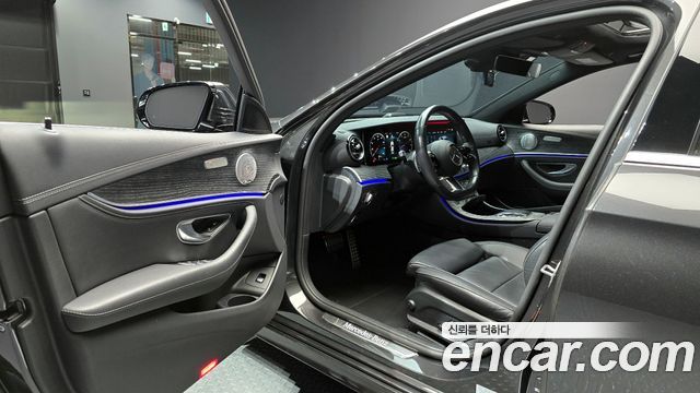 Mercedes-Benz E-Class E350 4MATIC AMG Line Edition