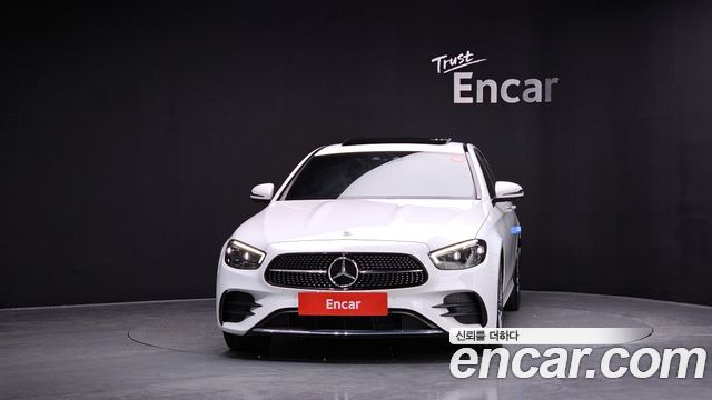 Mercedes-Benz E-Class E220d 4MATIC AMG Line