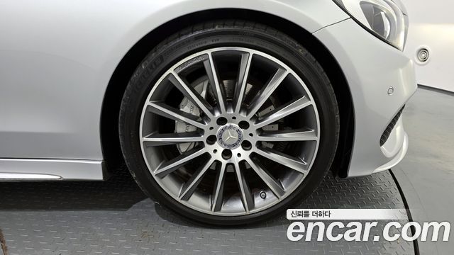 Mercedes-Benz C-Class C200 Coupe