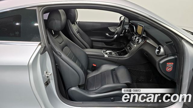 Mercedes-Benz C-Class C200 Coupe