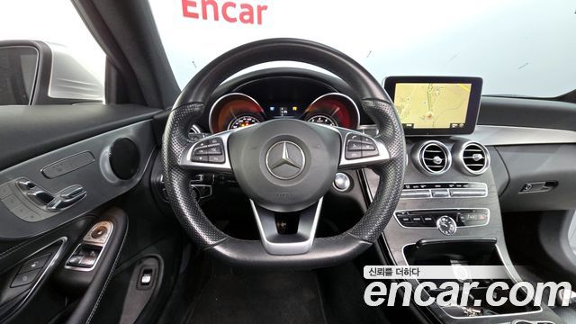 Mercedes-Benz C-Class C200 Coupe