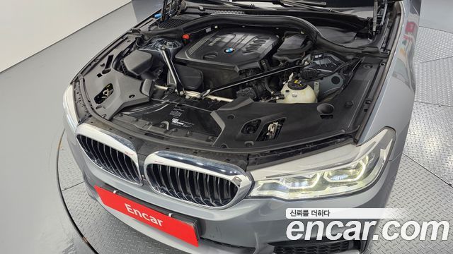 BMW 5-Series 520d M Sport Package Plus
