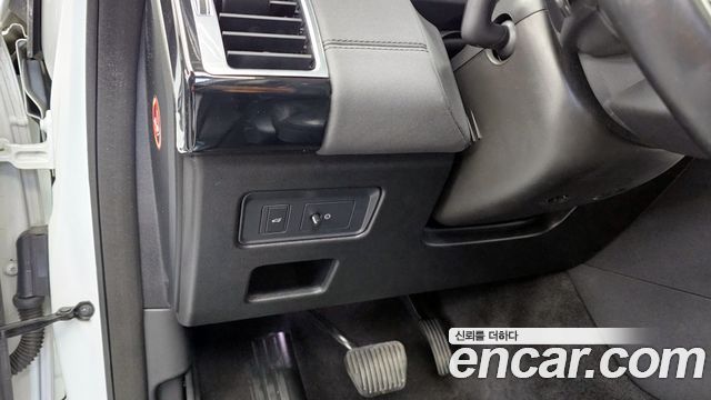 Land Rover Discovery 2.0 SD4 HSE