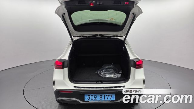 Mercedes-Benz EQA EQA250 AMG Line