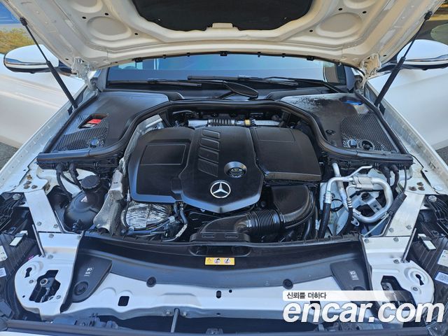 Mercedes-Benz E-Class E220d 4MATIC Exclusive