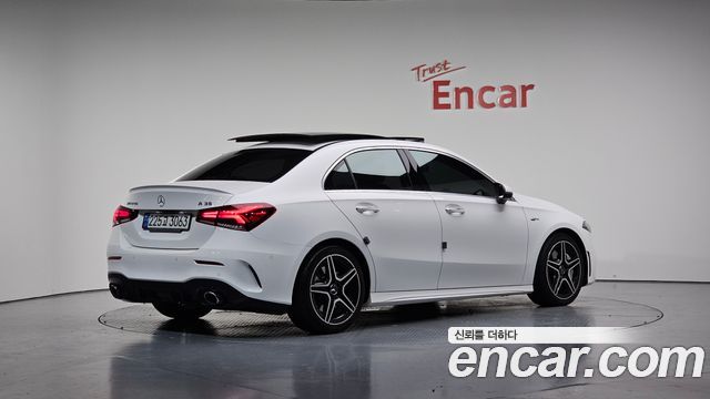 Mercedes-Benz A-Class AMG A35 4MATIC Sedan