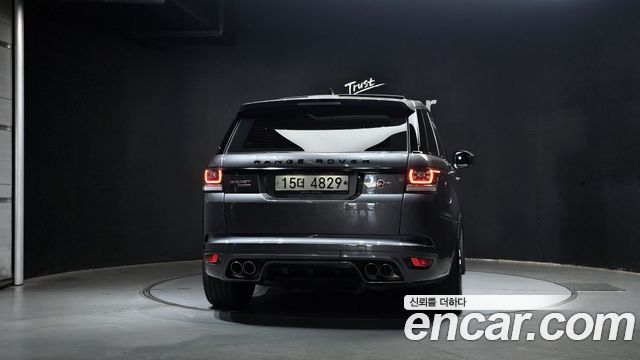 Land Rover Range Rover Sport 3.0 SDV6 HSE Dynamic