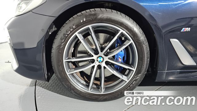 BMW 5-Series 520i M Sport