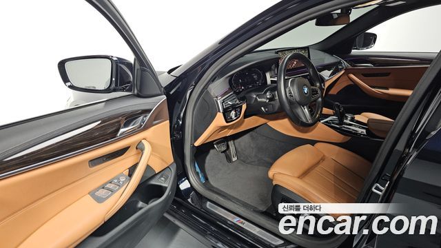 BMW 5-Series 520i M Sport