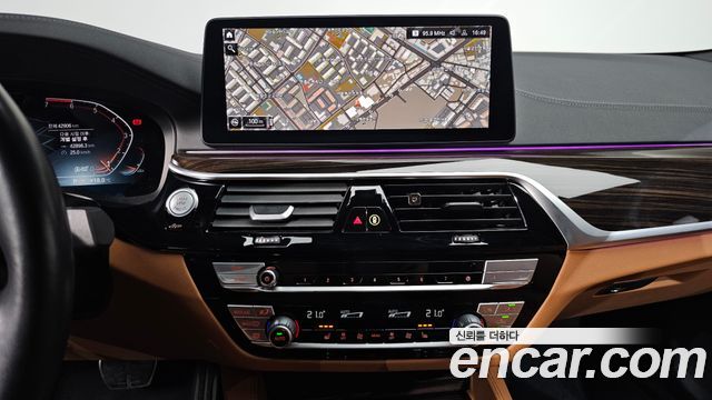 BMW 5-Series 520i M Sport