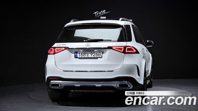 Mercedes-Benz GLE-Class GLE450 4MATIC