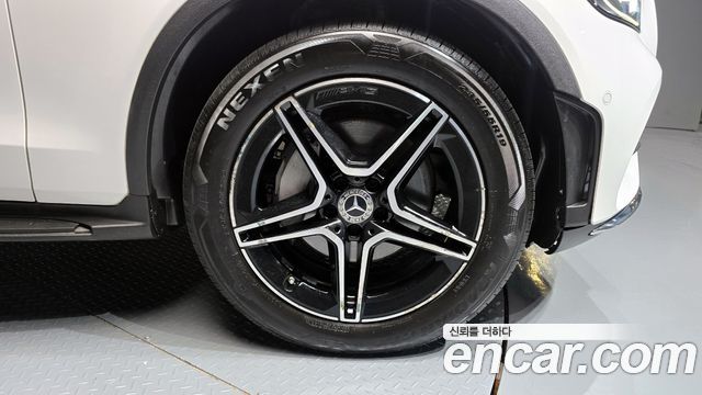 Mercedes-Benz GLC-Class GLC300 4MATIC