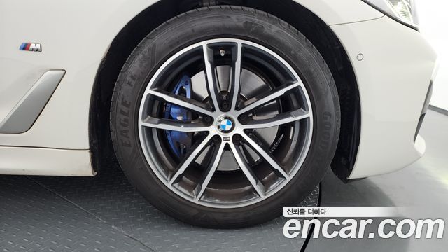 BMW 5-Series 520i M Sport