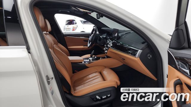 BMW 5-Series 520i M Sport