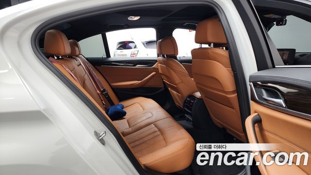 BMW 5-Series 520i M Sport