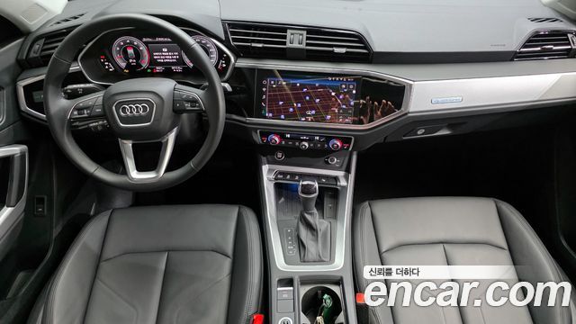Audi Q3 40 TFSI Quatrro Sport Back