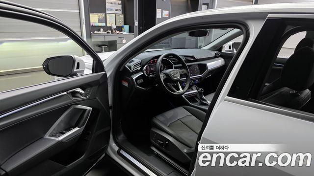 Audi Q3 40 TFSI Quatrro Sport Back