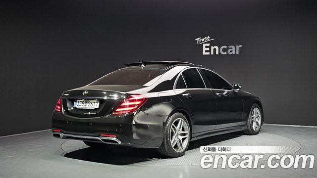 Mercedes-Benz S-Class S350 d 4MATIC AMG Line
