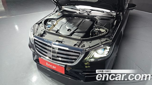 Mercedes-Benz S-Class S350 d 4MATIC AMG Line