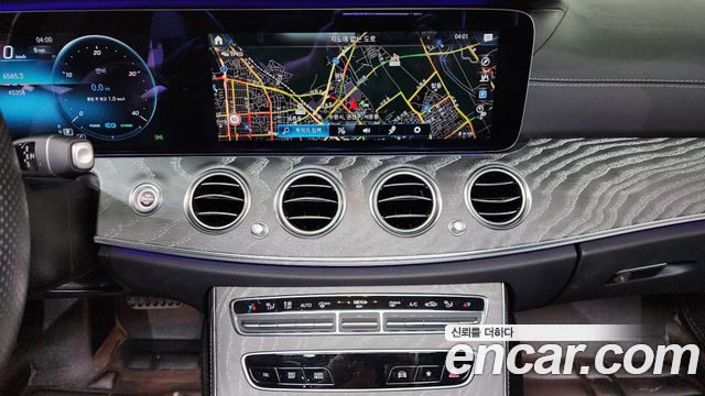 Mercedes-Benz E-Class E350 4MATIC AMG Line Edition