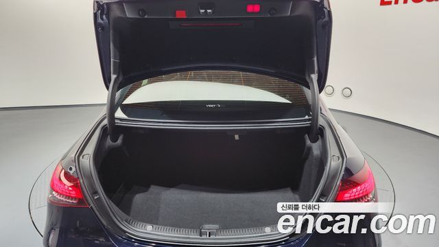 Mercedes-Benz E-Class E350 4MATIC AMG Line Edition