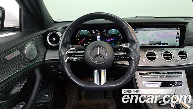 Mercedes-Benz E-Class E350 4MATIC AMG Line Edition