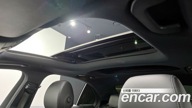 Mercedes-Benz E-Class E350 4MATIC AMG Line Edition