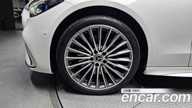Mercedes-Benz C-Class C300 AMG Line