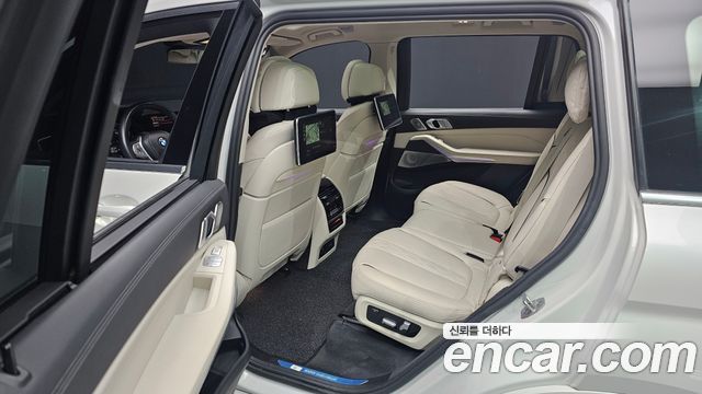 BMW X7 xDrive 40i Design Pure Excellence 7-Seater