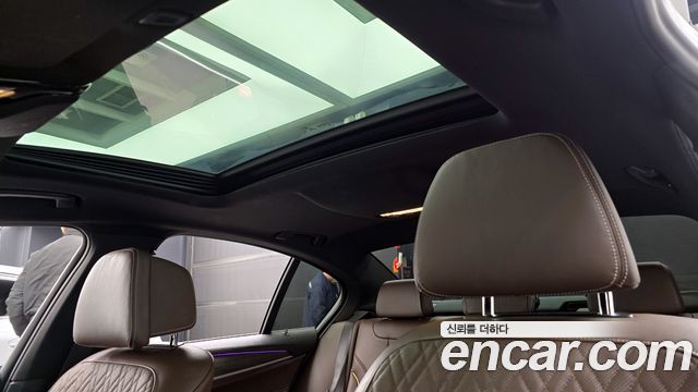BMW 5-Series 523d M Sport