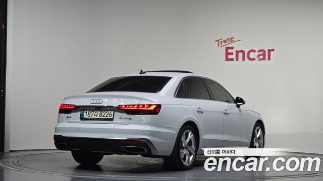 Audi A4 40 TFSI Premium