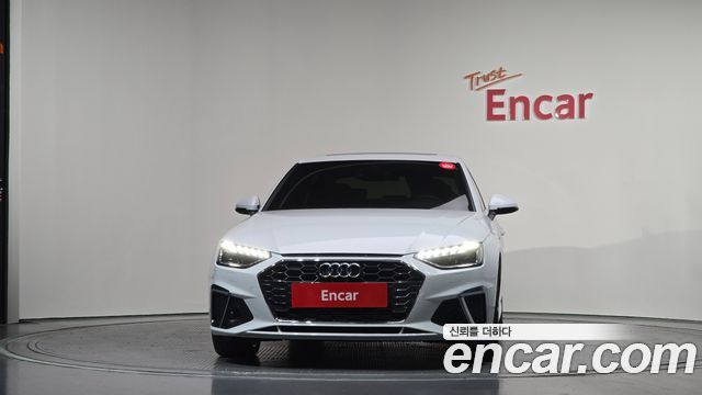 Audi A4 40 TFSI Premium