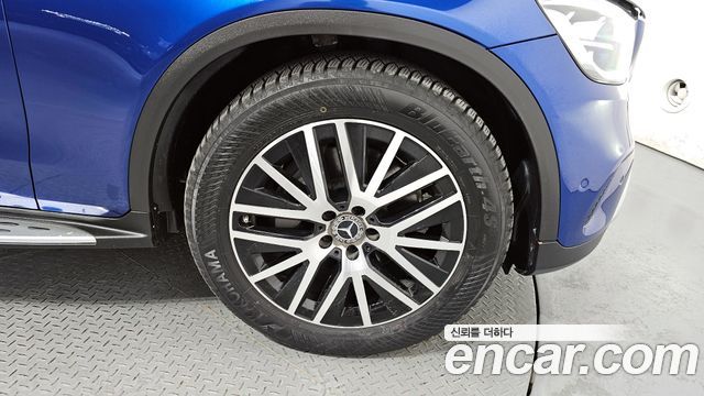 Mercedes-Benz GLC-Class GLC300 4MATIC
