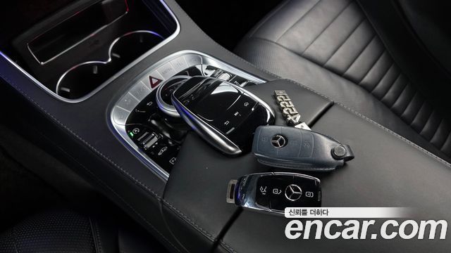 Mercedes-Benz S-Class S560L 4MATIC