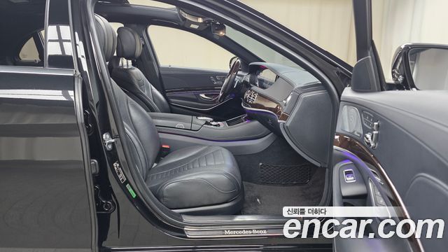 Mercedes-Benz S-Class S560L 4MATIC