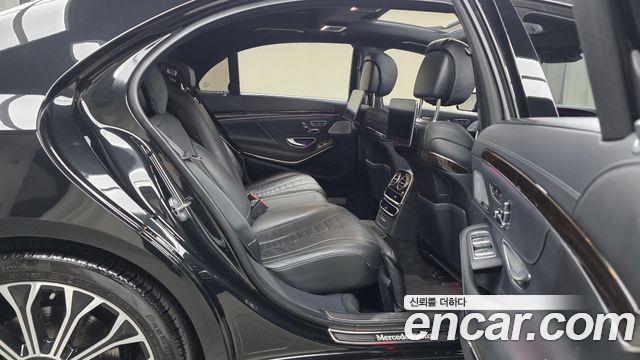 Mercedes-Benz S-Class S560L 4MATIC