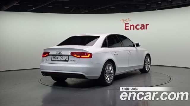 Audi A4 30 TDI Dynamic