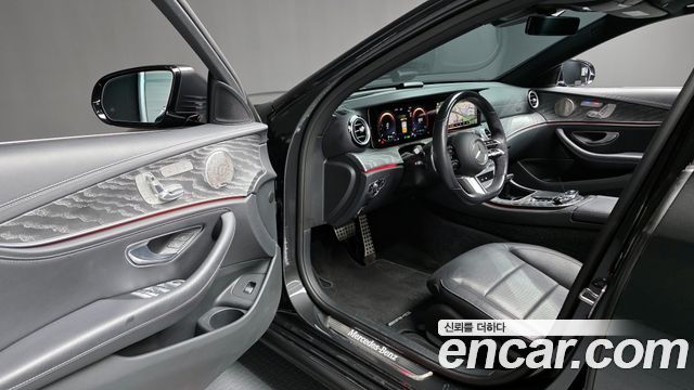 Mercedes-Benz E-Class E350 4MATIC AMG Line