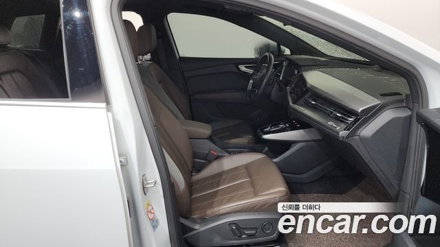Audi Q4 e-tron 40 Premium