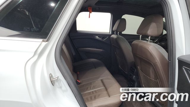 Audi Q4 e-tron 40 Premium