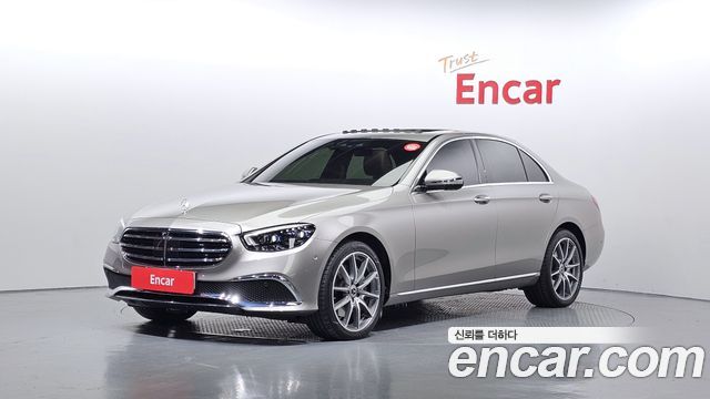 Mercedes-Benz E-Class E300e 4MATIC Exclusive