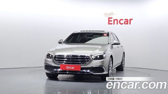Mercedes-Benz E-Class E300e 4MATIC Exclusive